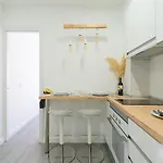 Апартаменти Luxuryflats La Isleta - 2br - Balcony - Parking - Лас-Пальмас-де-Гран-Канарія